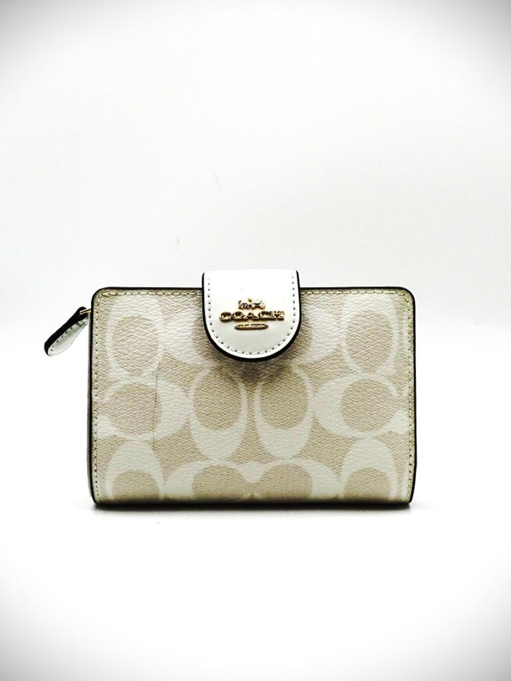 COACH Logo Signature Canvas Medium Bifold Zip Wallet in Cream & White
